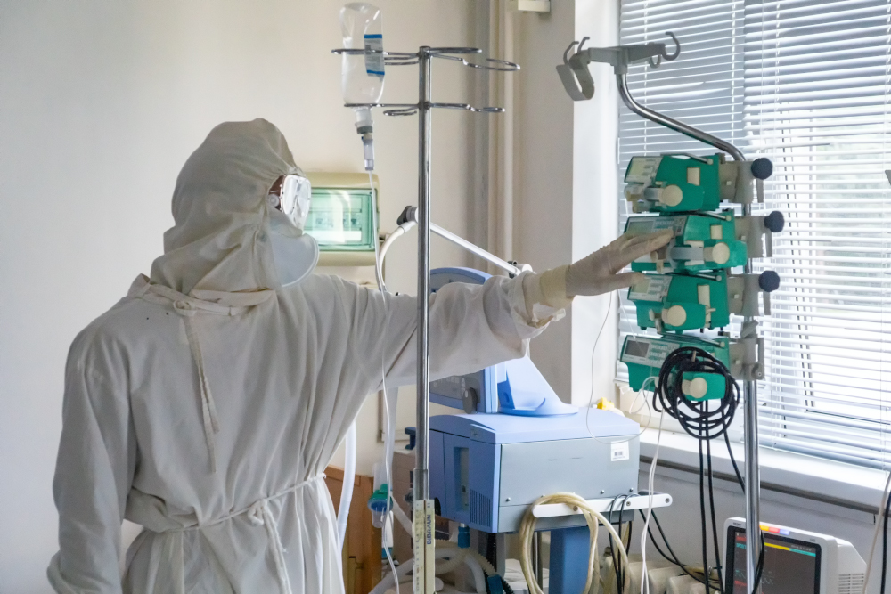 В какой стране зафиксировали новый максимум смертности от COVID-19  