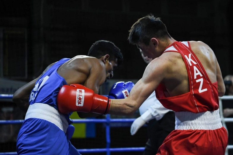 Как выступают казахстанцы на турнире по боксу Boxam