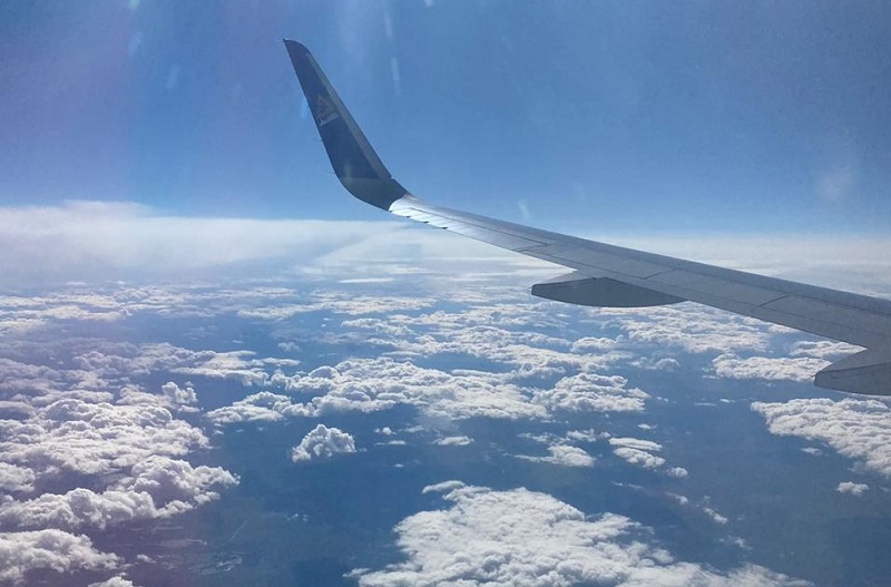 Почему самолет казахстанской авиакомпании вернулся в аэропорт   
