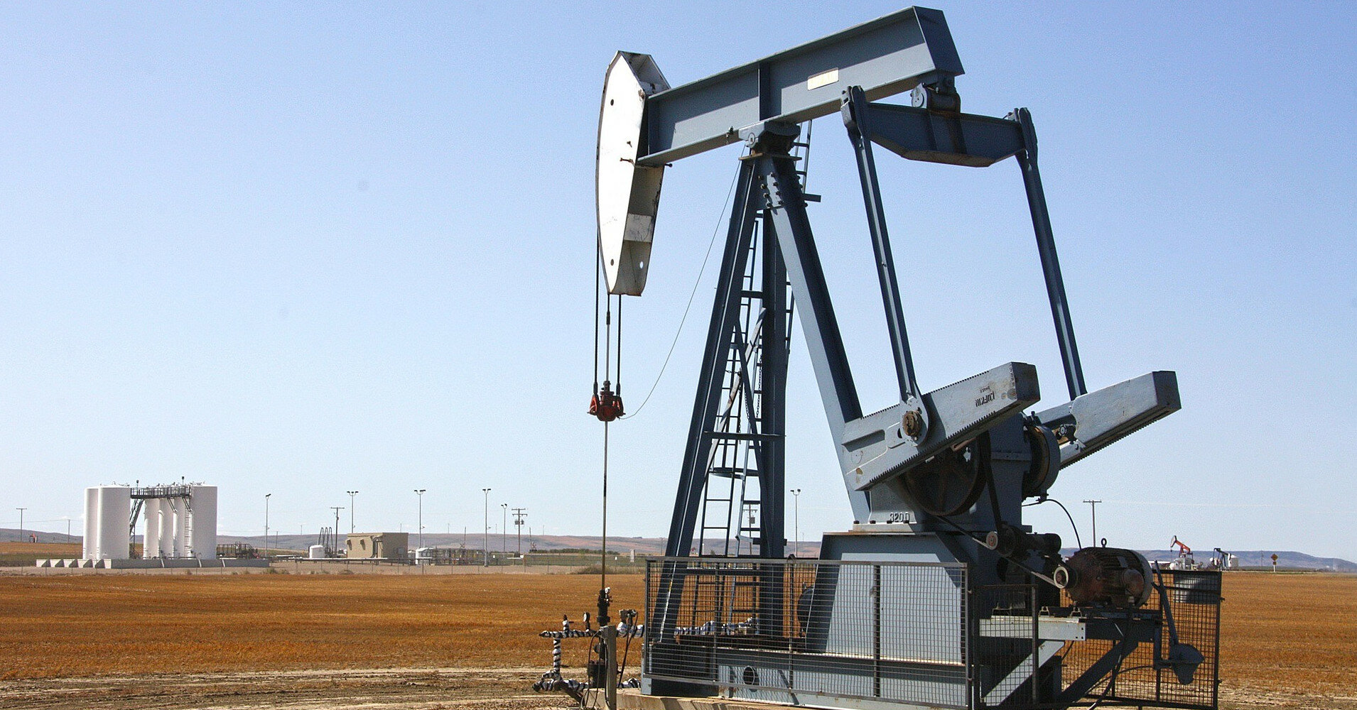 На сколько сократилось число нефтегазовых установок в мире