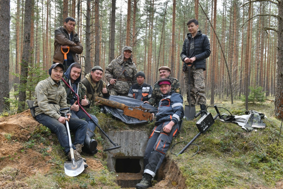 Поисковики РК увековечили память героев-соотечественников в Ленинградской области   