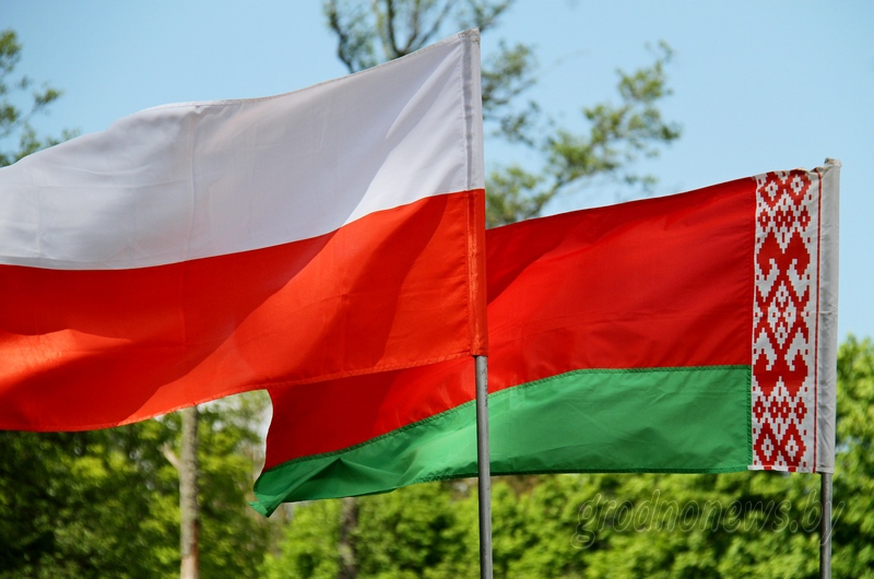 Правительство Польши одобрило строительство забора на границе с Белоруссией