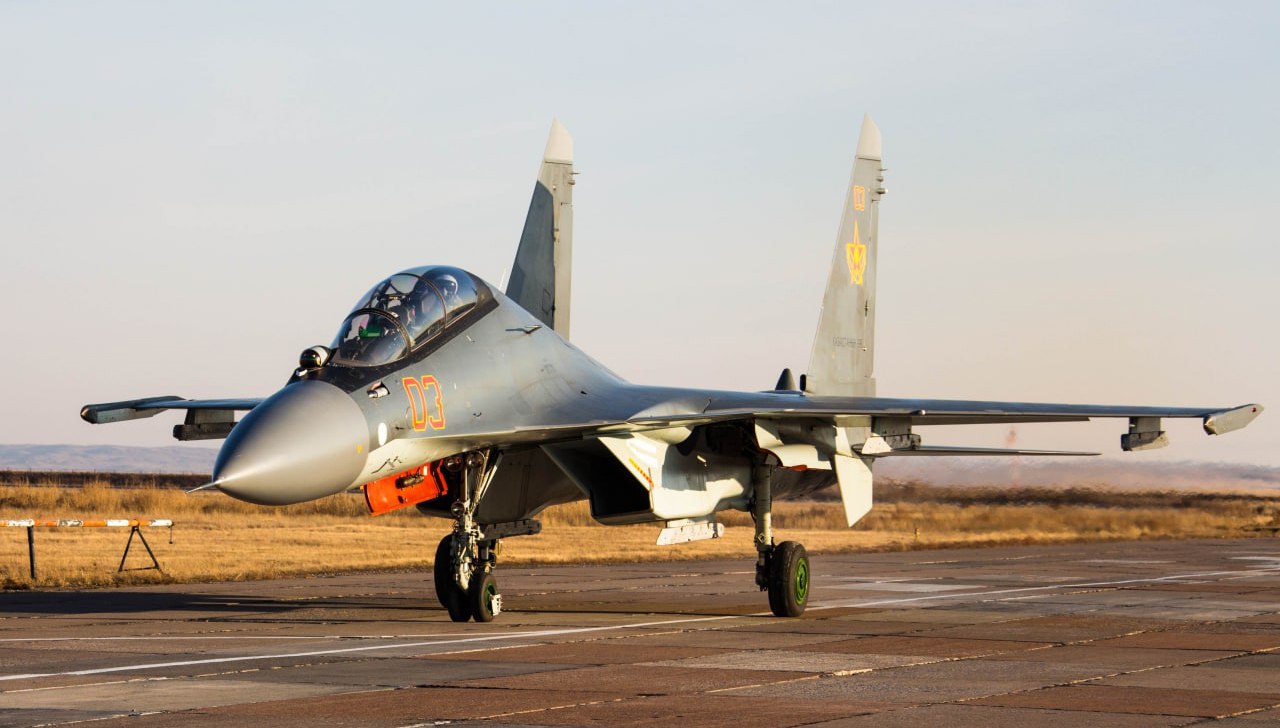 Авиапарк ВВС пополнился истребителями СУ-30СМ