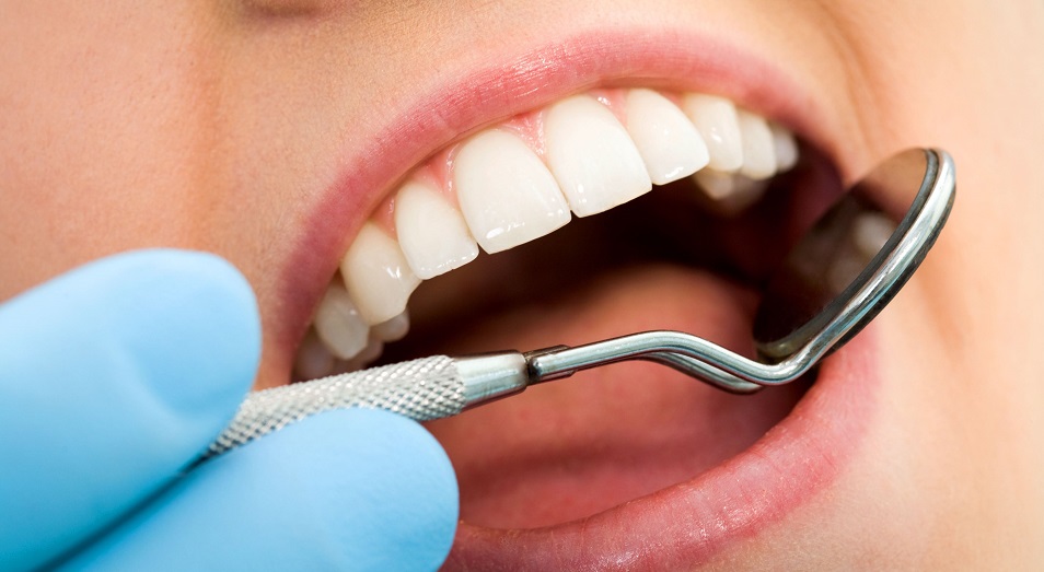 Проверить легальность работы стоматологических клиник хотят в Казахстане