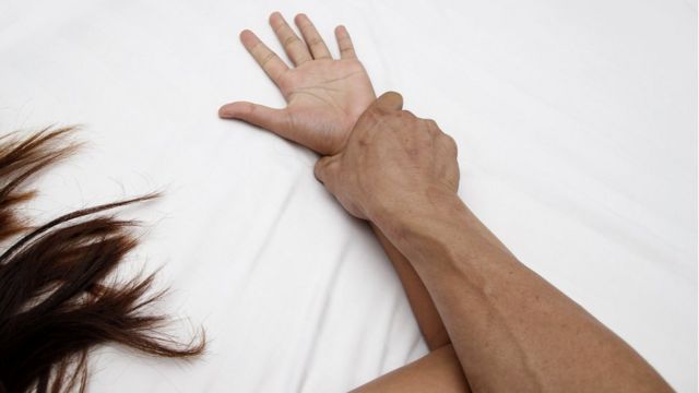 Женщина сообщила, что ее дочь-инвалида насиловали в Центре оказания спецсоцуслуг Шымкента