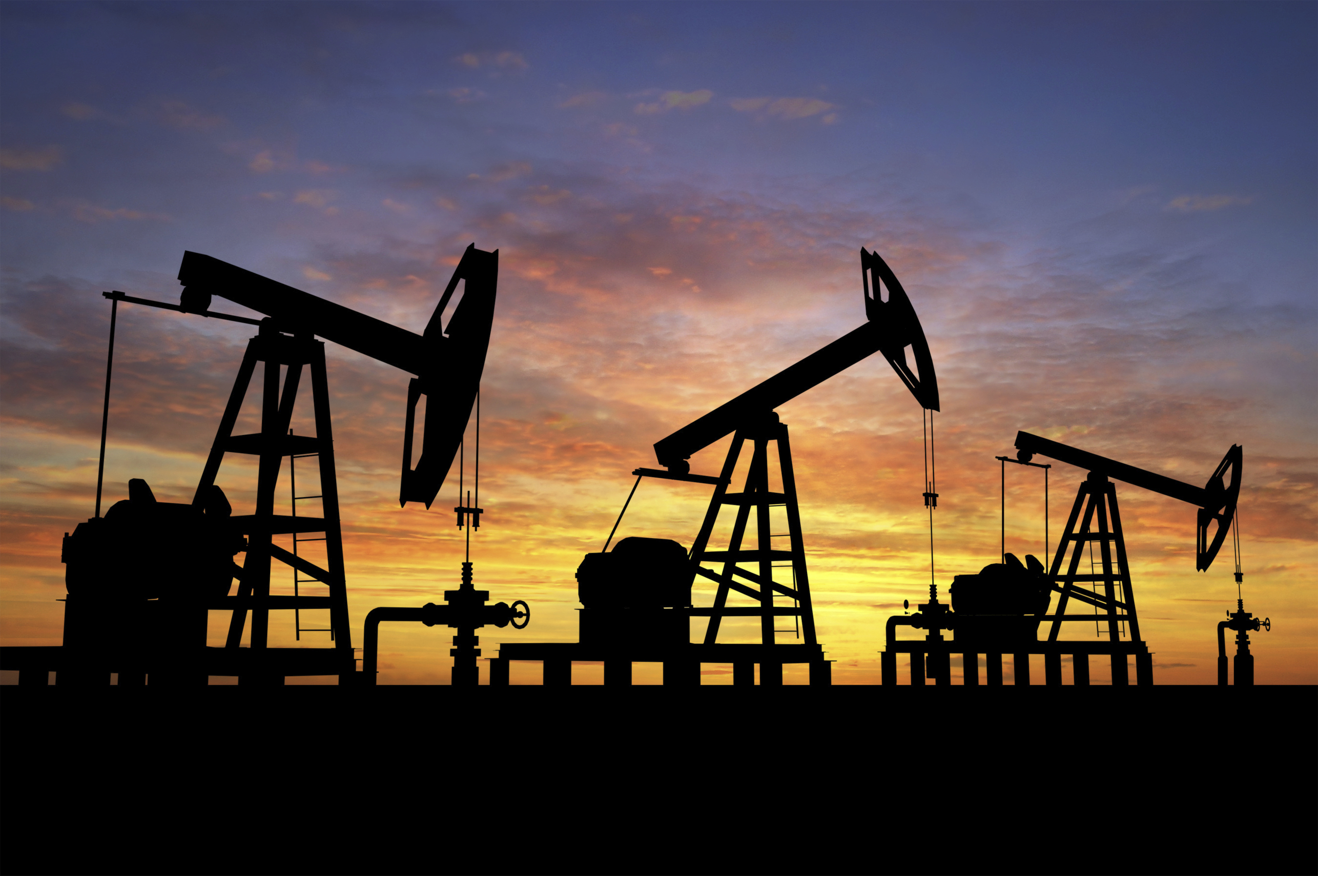 Стоимость барреля нефти Brent приближается к уровню в 50 долларов  