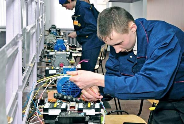 "Барлығы үшін тегін кəсіптік техникалық білім беру" жобасы жүзеге асырылуда