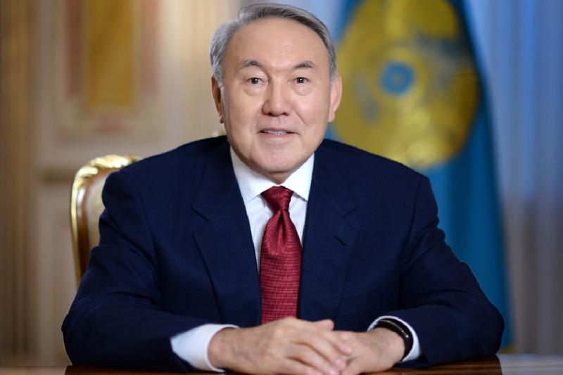 Нұрсұлтан Назарбаев Рождество мерекесімен құттықтады