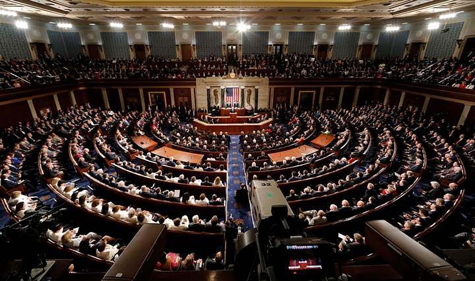 Конгресс США может утвердить пакет экономической помощи уже сегодня  