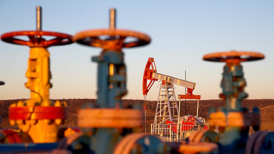 Казахстан перевыполнил план добычи нефти и газа за девять месяцев текущего года