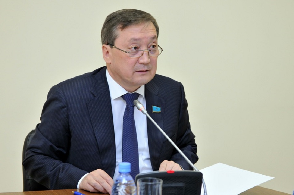 Министр Омаров: «Бұлар мемлекет ішінен мемлекет құрғысы келеді»