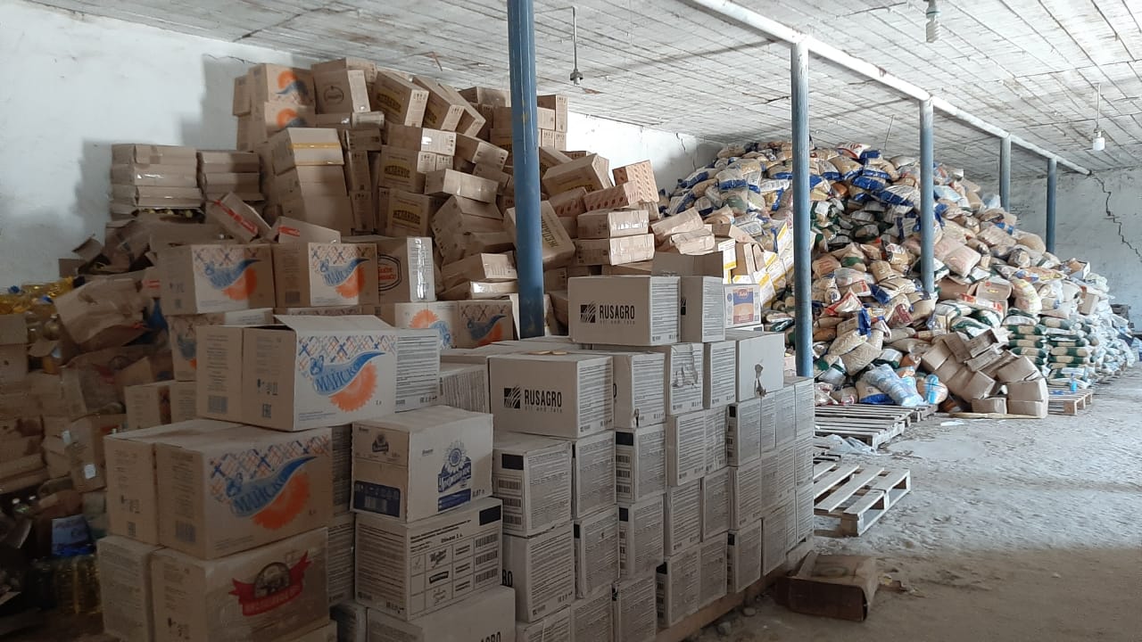 Жителей Мактааральского района, пострадавших от наводнения, обеспечивают продуктами питания