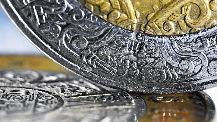 Как складывается цена коллекционных монет Нацбанка из золота и серебра?