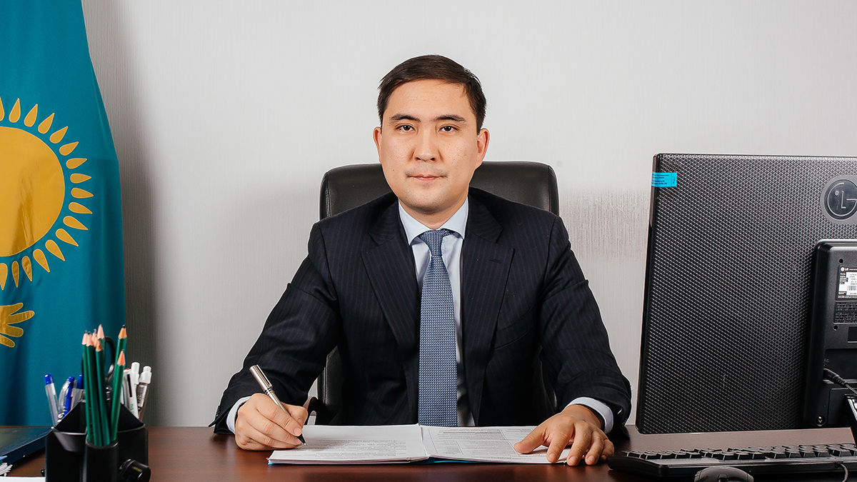 Азамат Аскарулы освобожден от должности вице-министра торговли и интеграции РК 