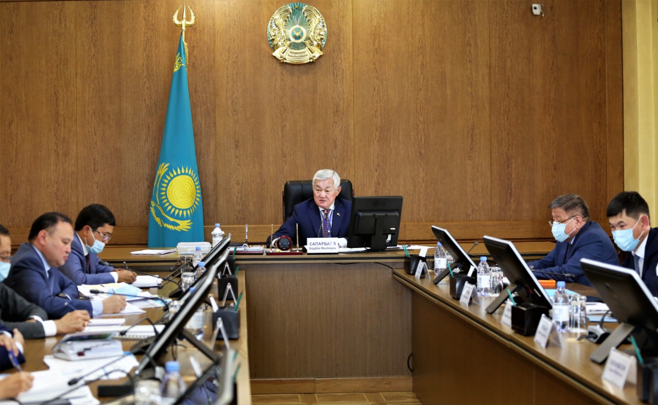 Бердибек Сапарбаев поручил не тратить деньги на разработку ПСД водопроводов Жамбылской области