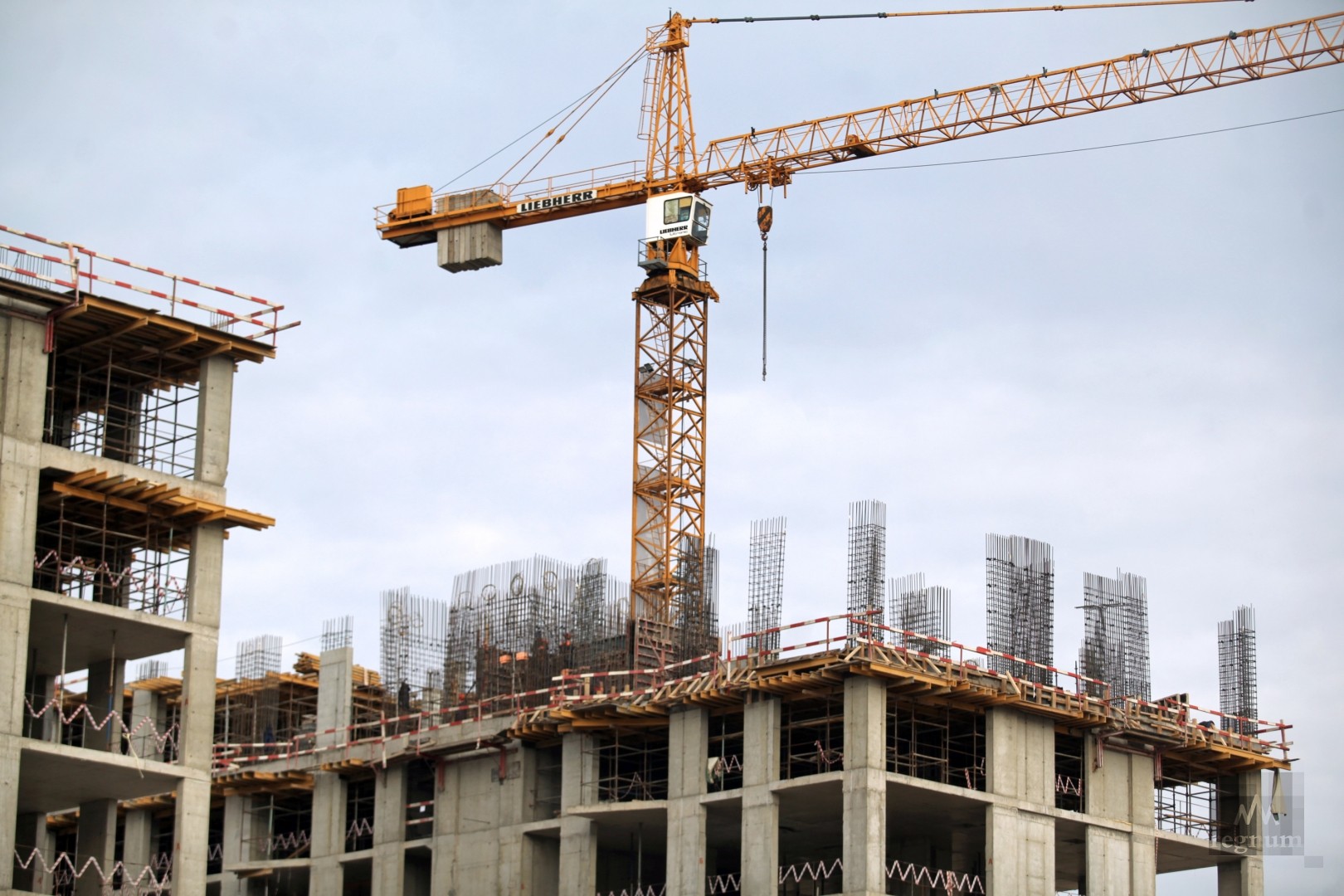 Почти 200 дольщиков не могут дождаться строительства своих квартир в Шымкенте