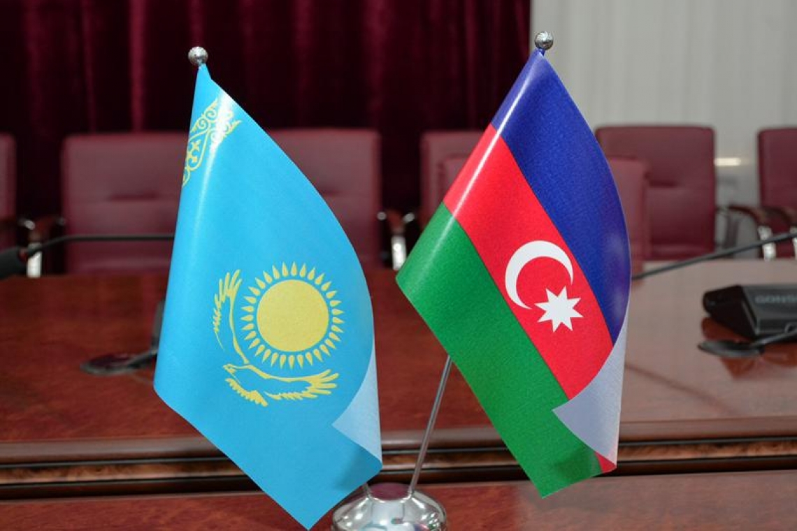 Казахстан и Азербайджан договорились о сотрудничестве по миграции  