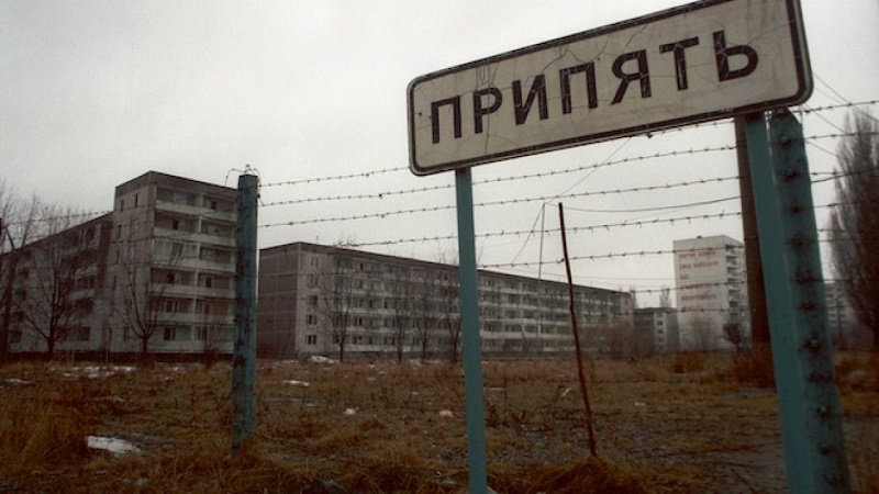 Владимир Зеленский подписал указ о превращении чернобыльской зоны в "туристический магнит" 