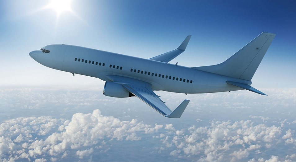 Молния повредила самолет Qazaq Air
