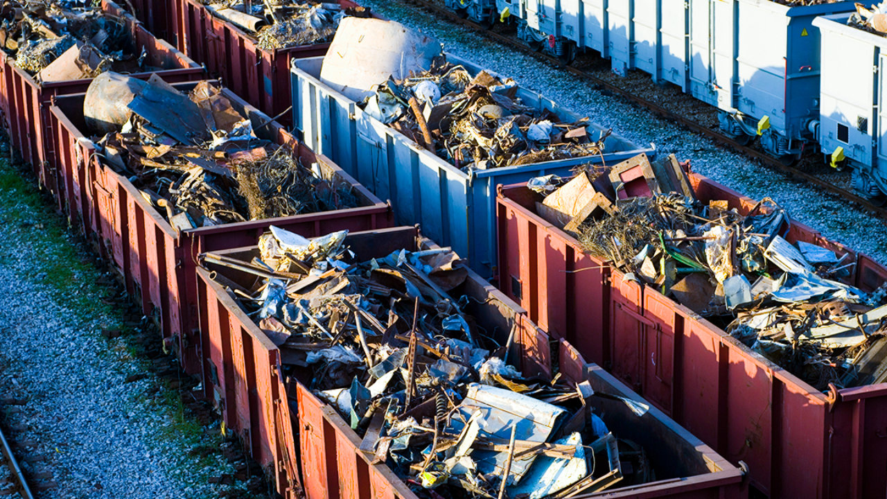 «ArcelorMittal» халықтан жиналған 750 вагон металды қабылдамай отыр 