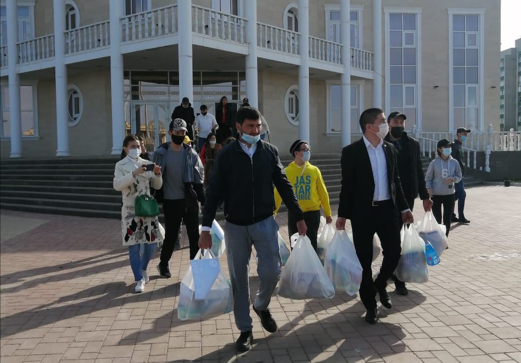 Караван милосердия продолжает свой путь в Уральске