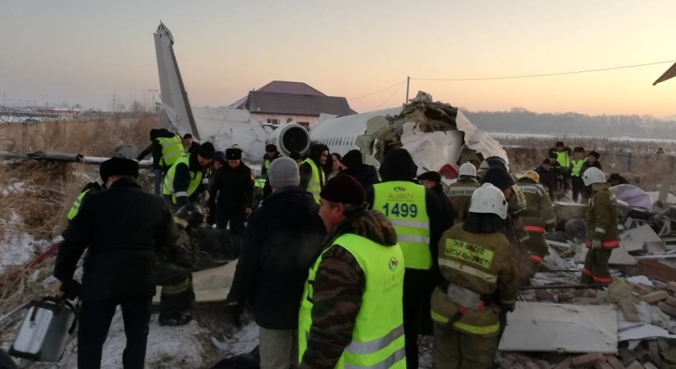 Авиакатастрофа "Бек Эйр" под Алматы: хроника событий