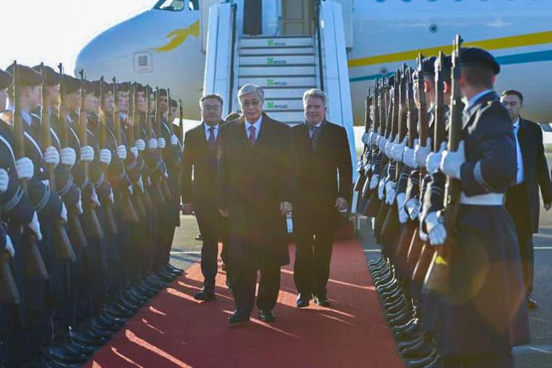 Президент Казахстана прибыл с официальным визитом в Германию  