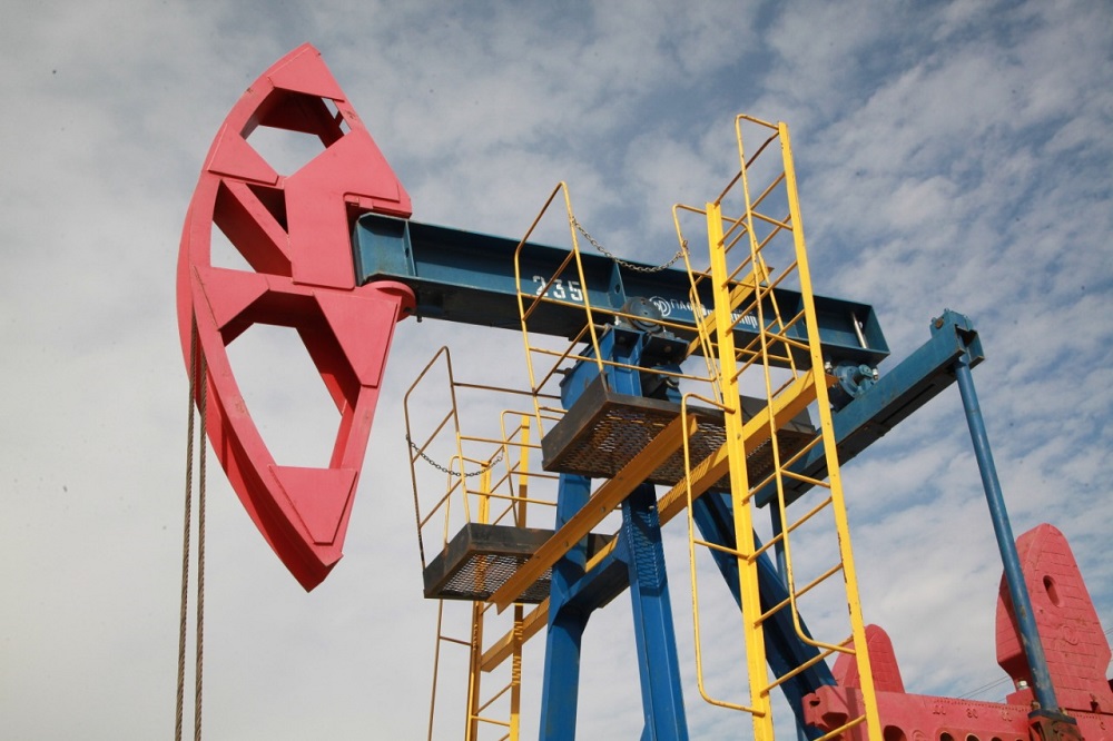 Казахстан увеличил добычу нефти 