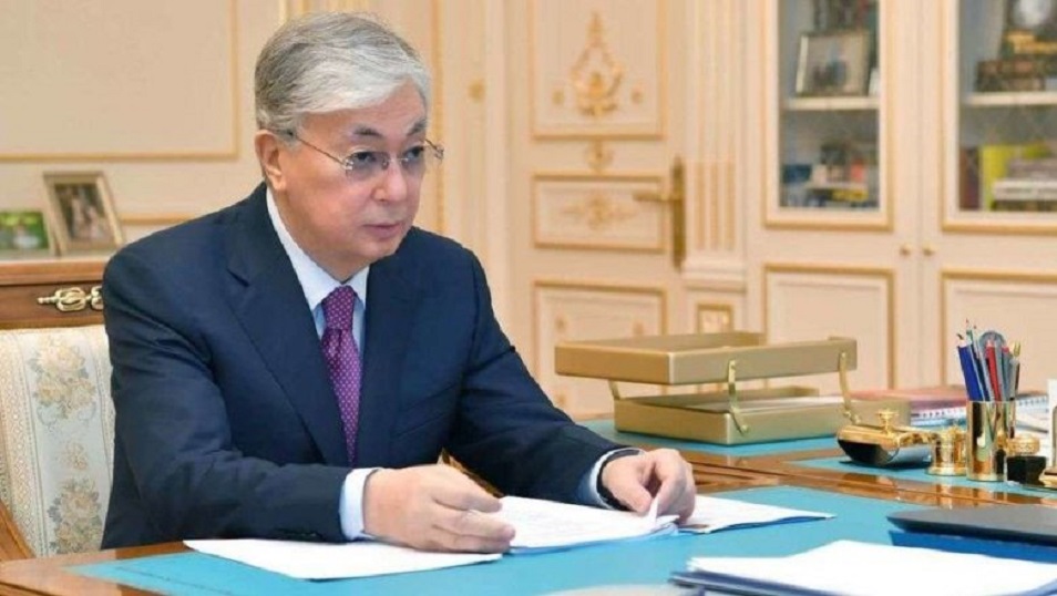 Президент Қырғызстанға қатысты маңызды құжатқа қол қойды 