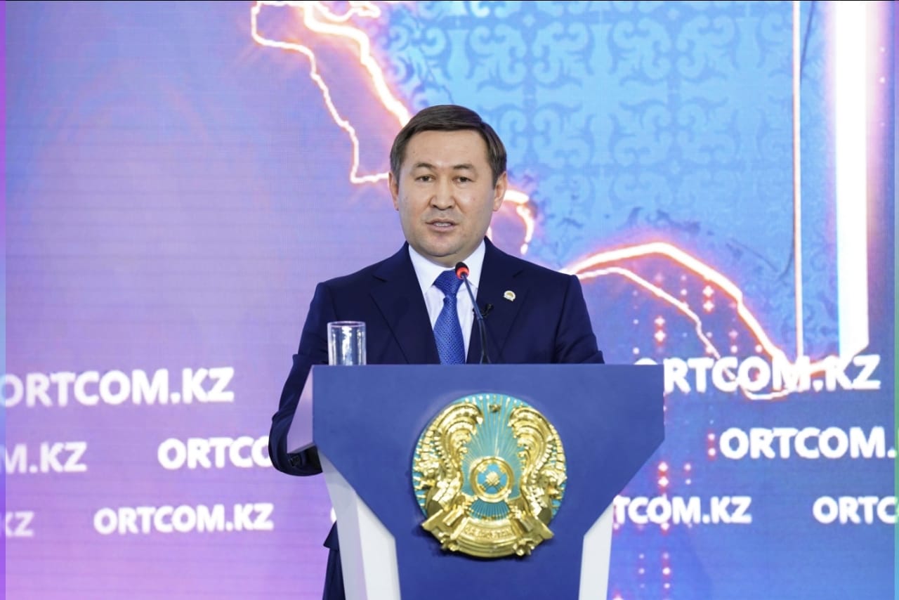Виновников неприятного запаха в Шымкенте не нашли, сообщил аким города  
