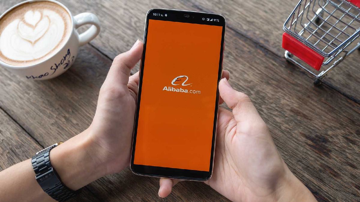 Государство помогло купить сертификаты 100 компаниям для торговли на Alibaba