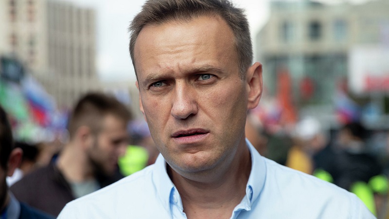 В Кремле отказались оценивать "перехваченный" разговор о Навальном  