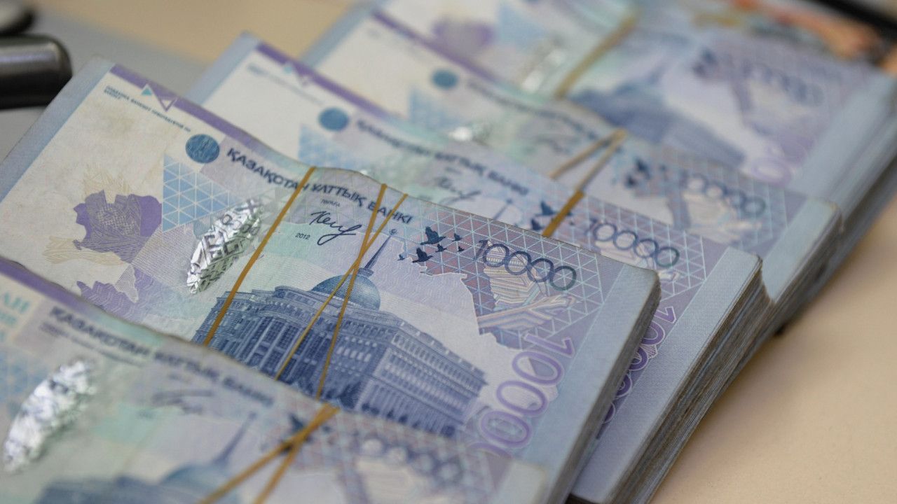 Более 40 млрд тенге задолжали госорганы предпринимателям  