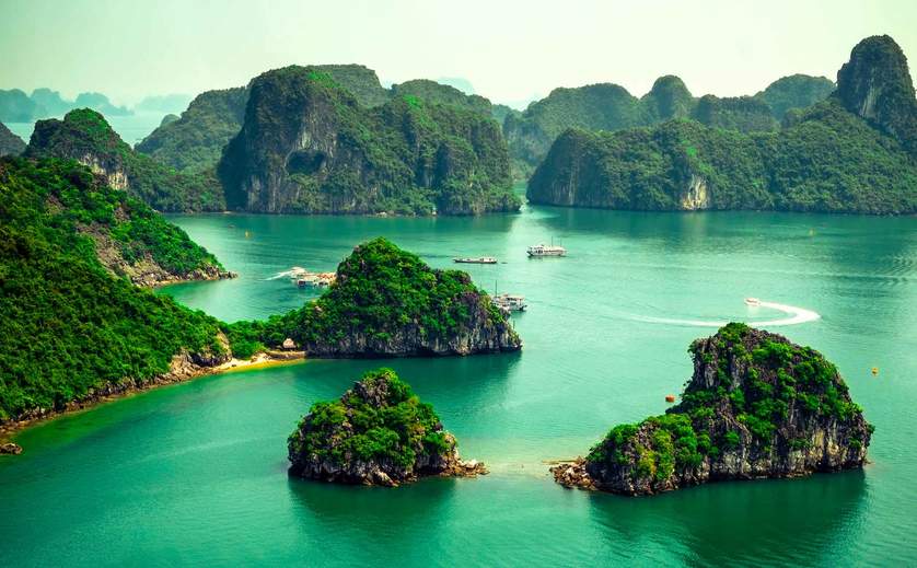 Вакцинированные туристы смогут посетить Вьетнам без карантина с ноября