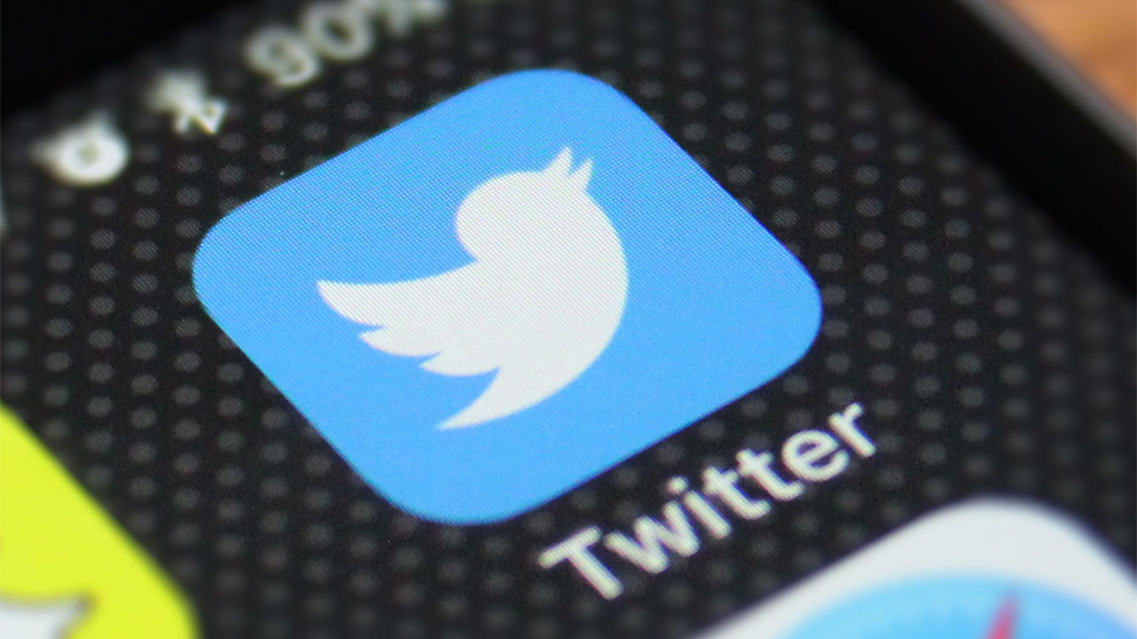 Хакеры проникли в Twitter с помощью учетных данных сотрудников