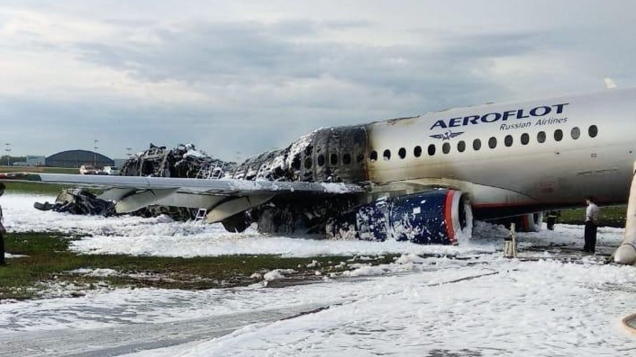 Названа приоритетная версия катастрофы SSJ 100   