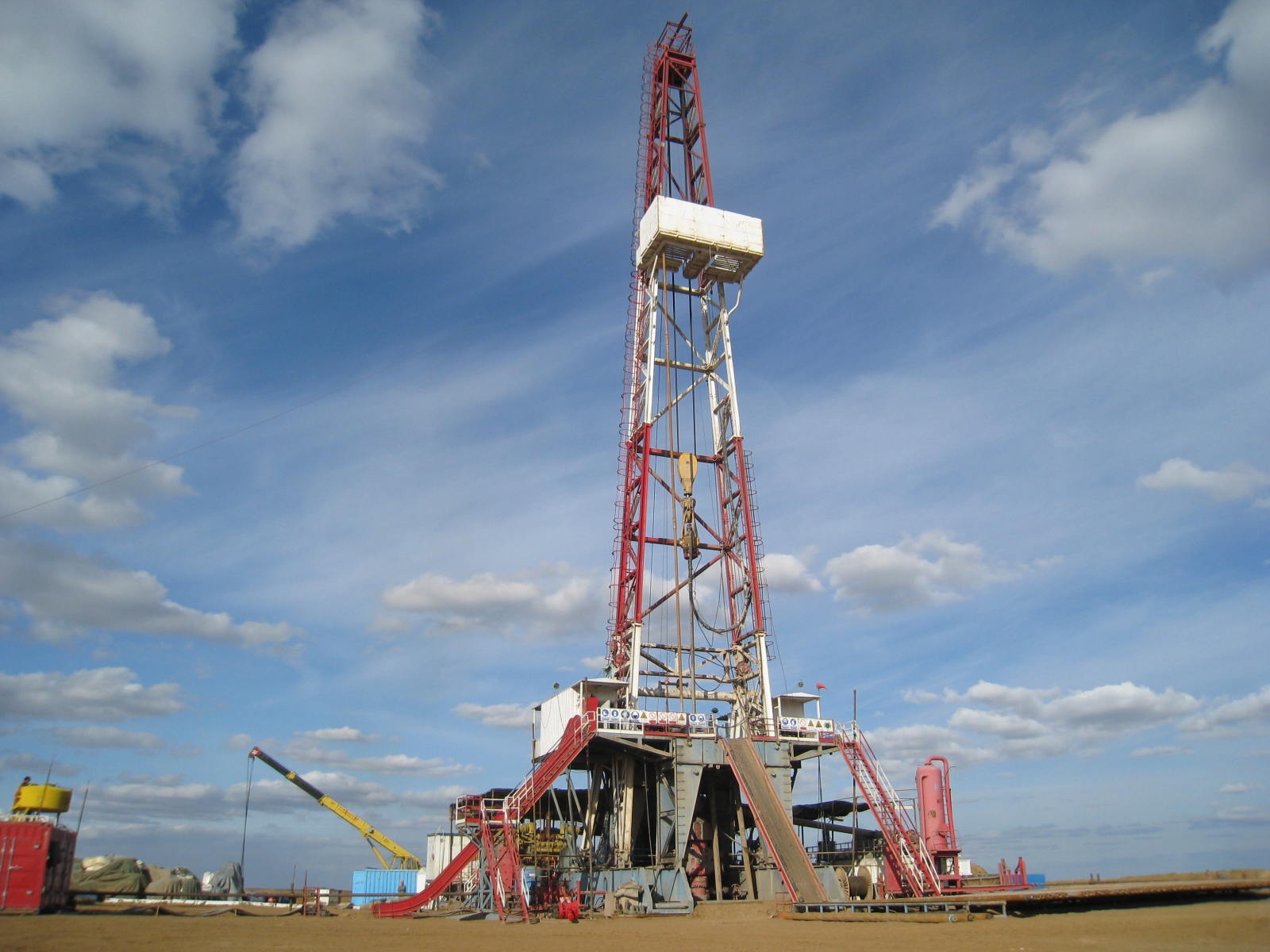 В мире растет число нефтегазовых установок  