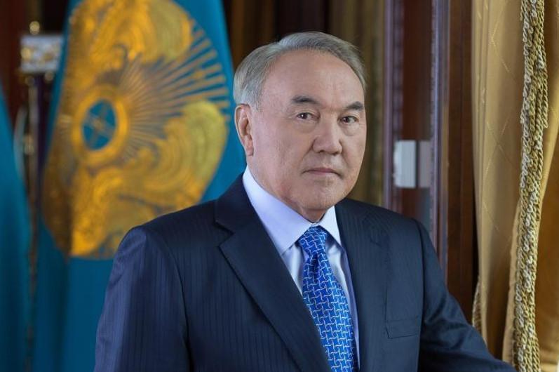 Нурсултан Назарбаев соболезнует в связи с кончиной брата правителя Дубая