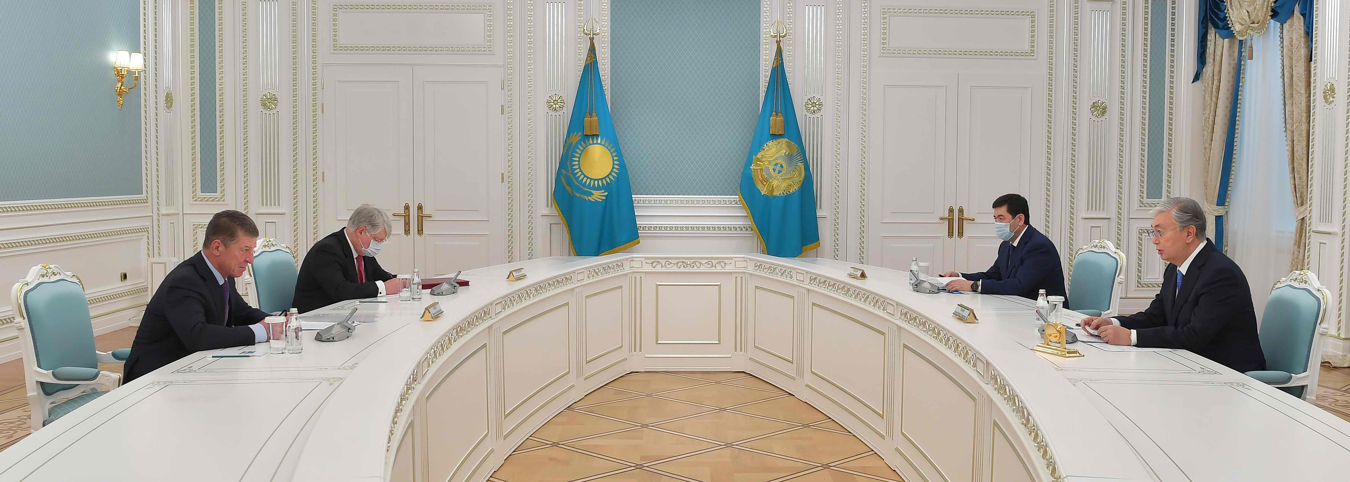 Тоқаев Путиннің тапсырмасымен келген Дмитрий Козакты қабылдады