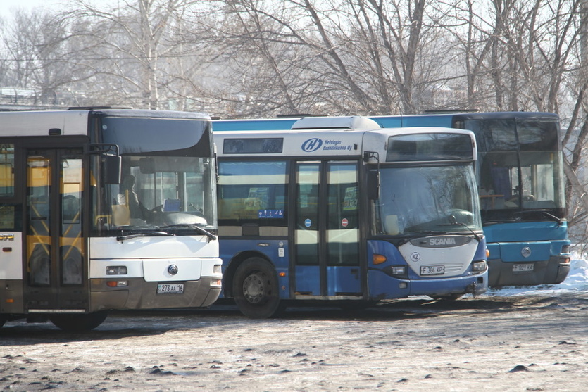 Өскеменде қоғамдық көліктердің саны артады 
