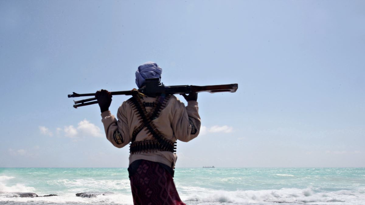 Пираты похитили россиян с танкера в Гвинейском заливе