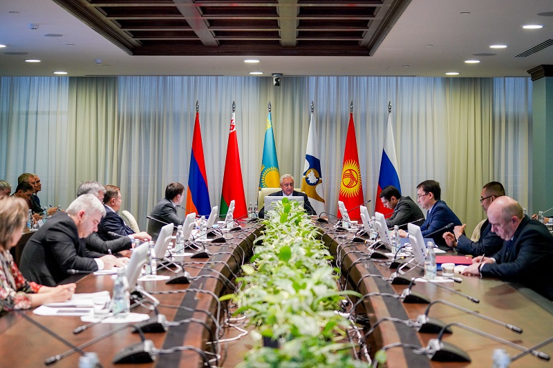 ЕАЭС продлевает нулевые ставки ввозных пошлин на некоторые виды моллюсков   