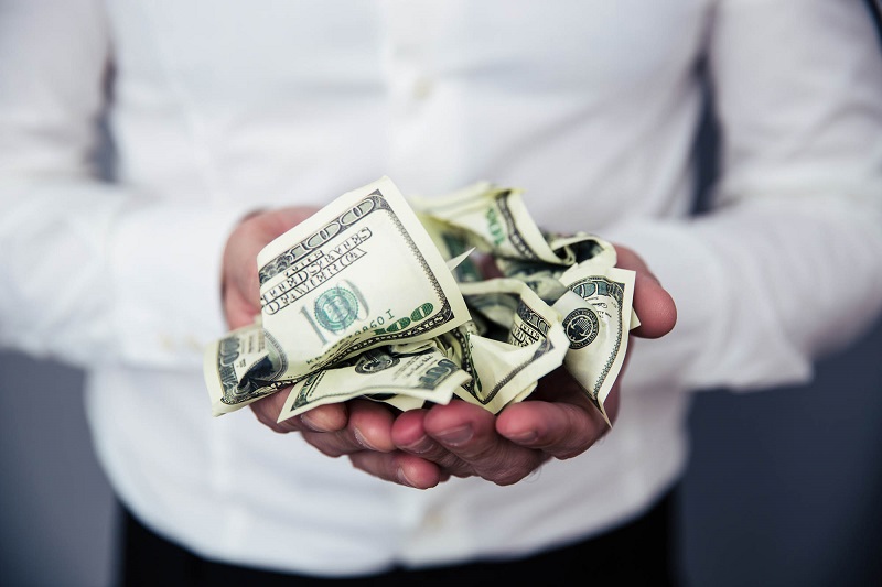 Миллиардеры оказались богаче 60% населения планеты  