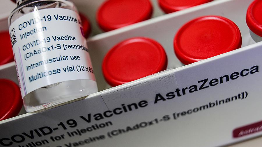 AstraZeneca: британский регулятор сообщил о всех случаях тромбозов после применения вакцины 