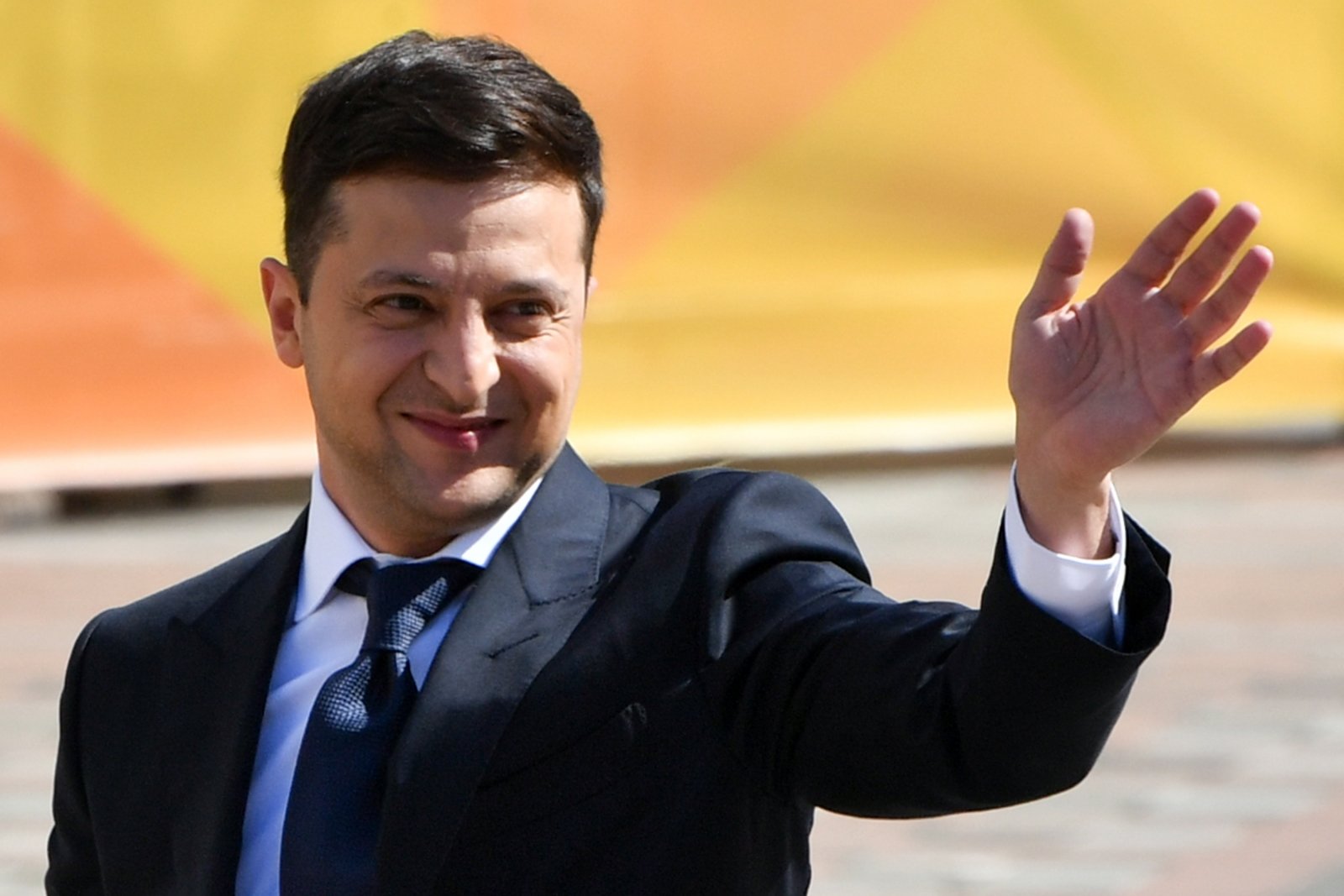 Владимир Зеленский прокомментировал петицию о его отставке  