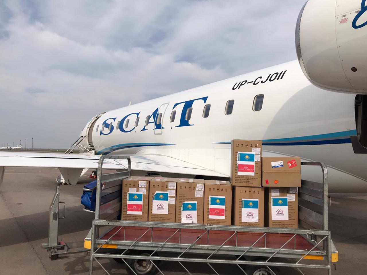 Казахстанская авиакомпания бесплатно доставила аппараты ИВЛ в регионы