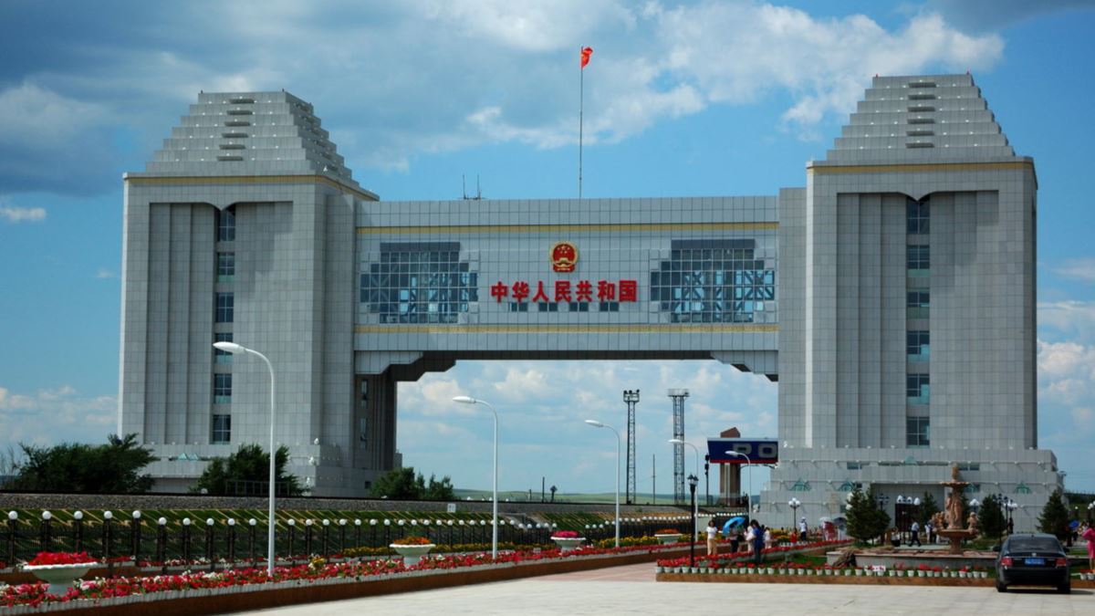КТЖ: КНР не успевает принимать казахстанский груз на границе