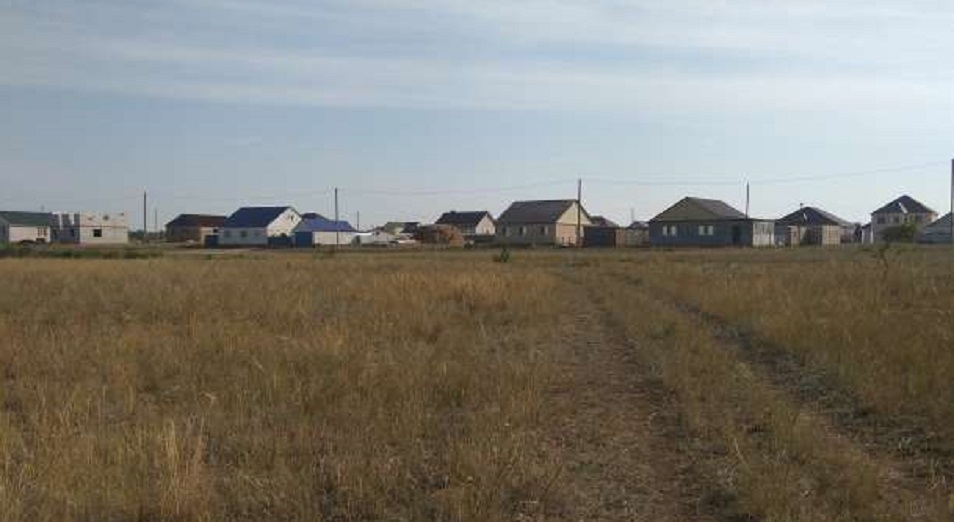Елдің батысында бірнеше ауылды қазақыландыру ісі жарға жығылды 