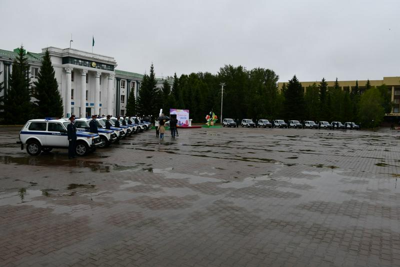 Ақмола облысының полиция қызметкерлеріне қызметтік көлік берілді