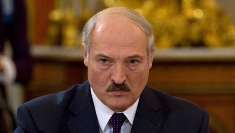 Лукашенко: Следующий президент Белоруссии не продержится и двух-трех лет  